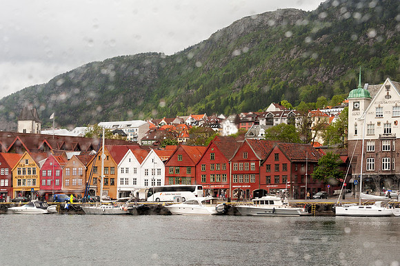 Bergen in Rain